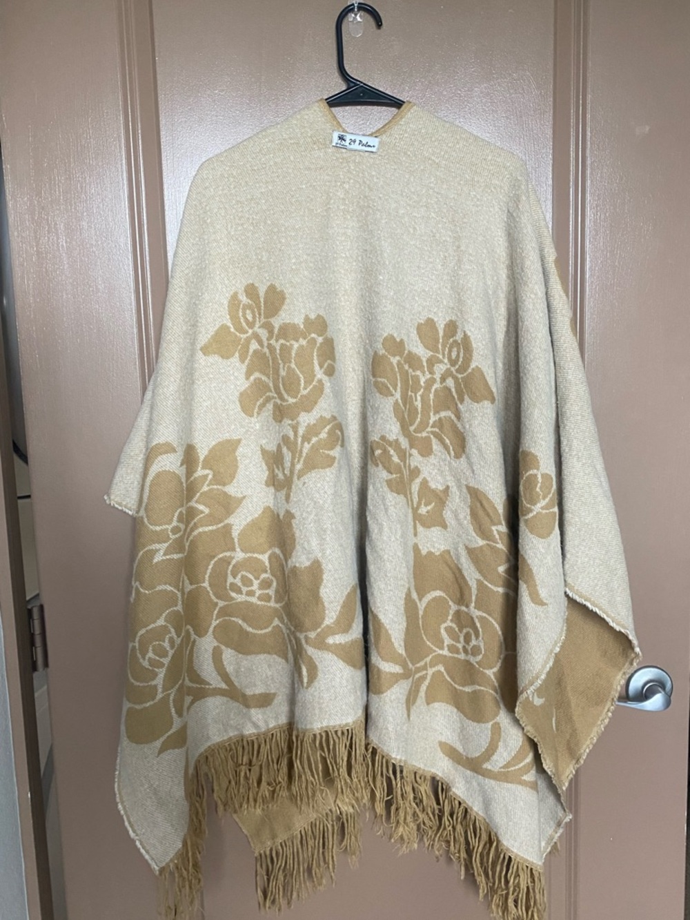 29 Palms Tan Floral Fringe Wrap Poncho (Reversible) - Picture 5 of 7